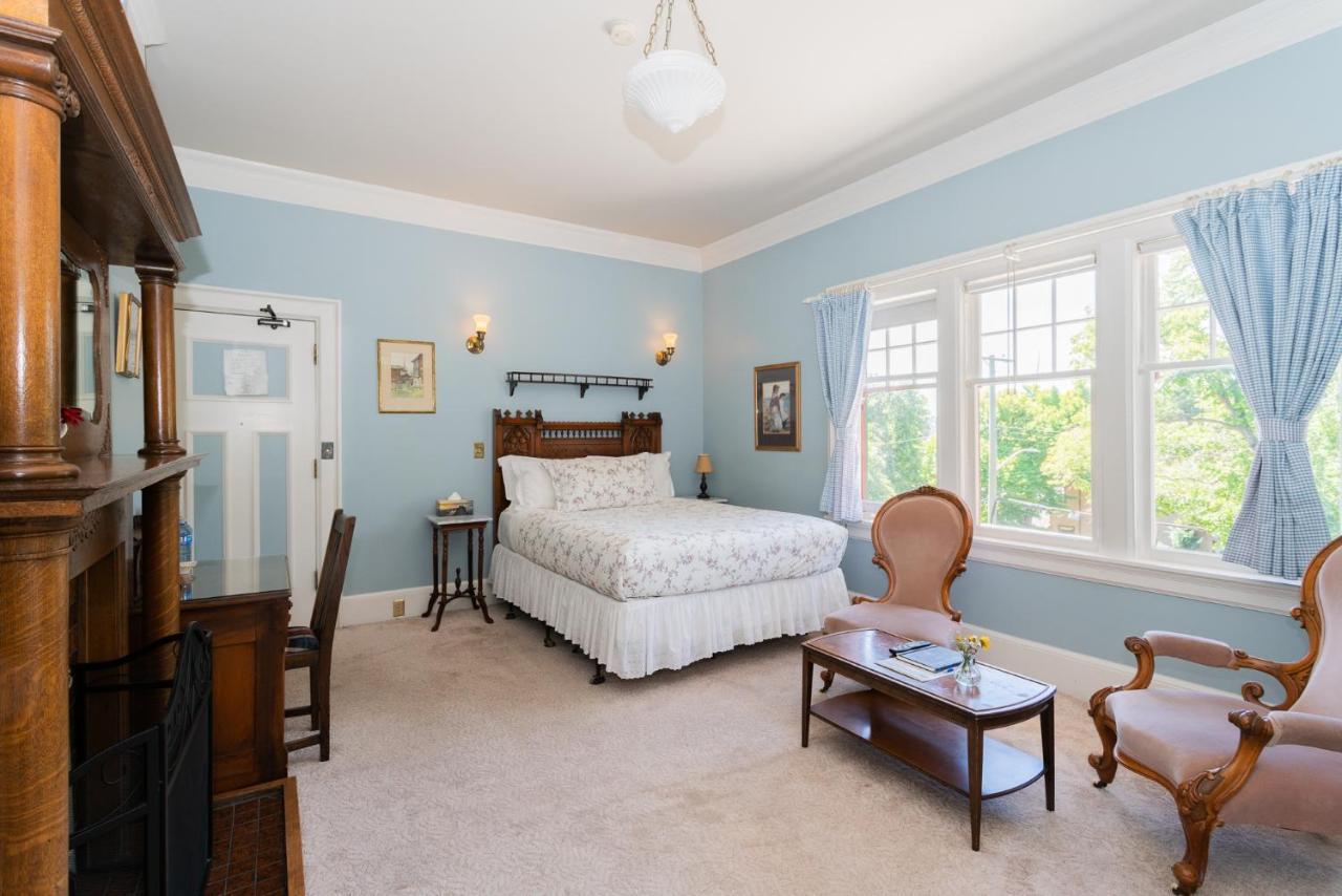 Beaconsfield Bed And Breakfast - Victoria Bagian luar foto