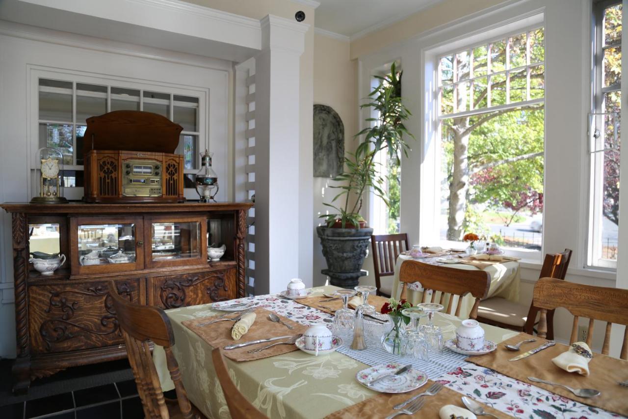 Beaconsfield Bed And Breakfast - Victoria Bagian luar foto