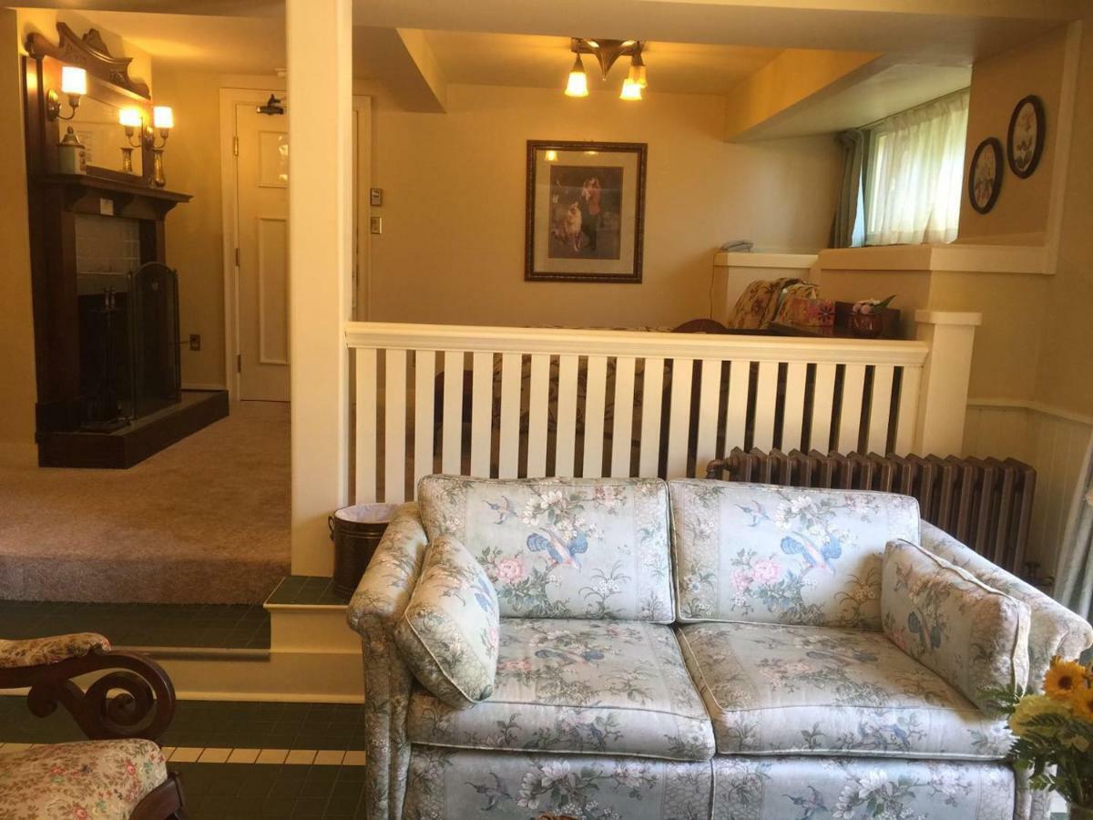 Beaconsfield Bed And Breakfast - Victoria Bagian luar foto